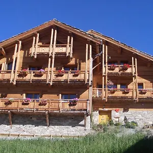Couette-café Chalet Le Pot De Miel, Montgenèvre